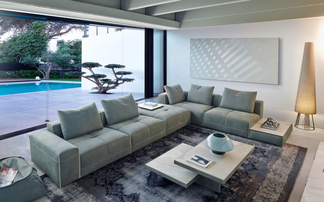 Nesting Tables vs Coffee Tables: Pros, Cons and Use Cases