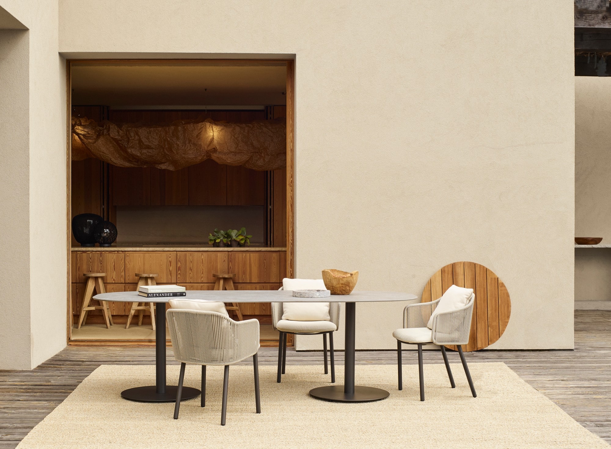 Ventura modern rectangular dining table set for outdoor living